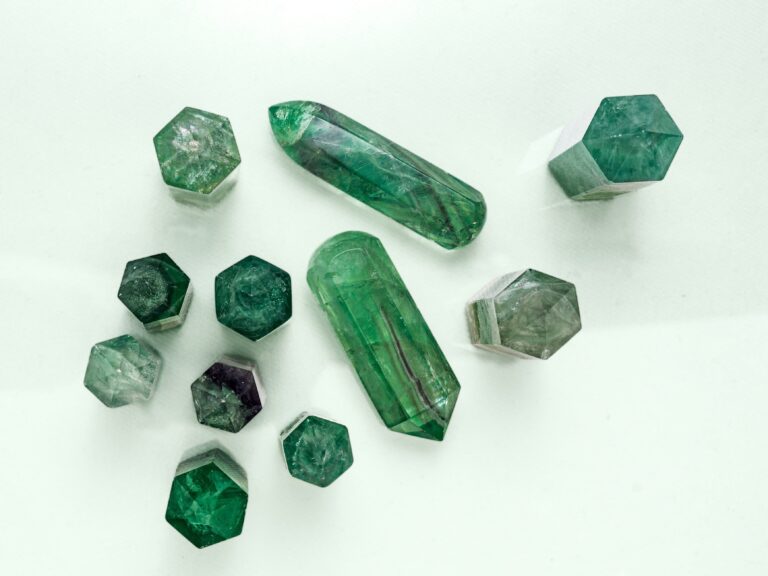 26 Green Crystals for Healing, Growth, Love, and Money